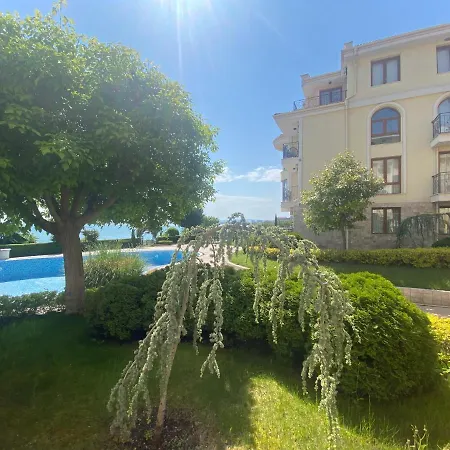 Royal Bay 6 Sea View Appartamento