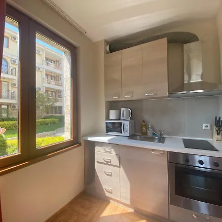 Appartamento Royal Bay 6 Sea View *