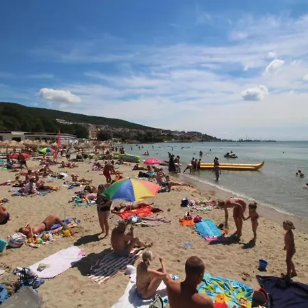 Royal Bay 6 Sea View Appartamento *