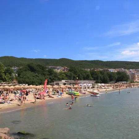 Appartamento Royal Bay 6 Sea View *