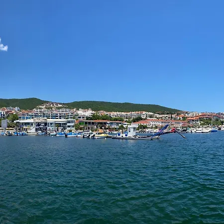 Royal Bay 6 Sea View Appartamento Sveti Vlas