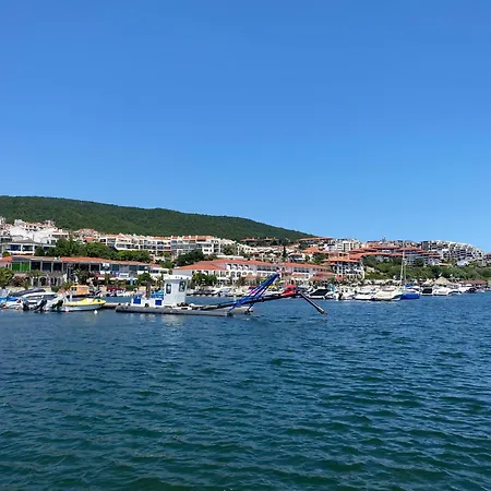 Royal Bay 6 Sea View Appartamento *